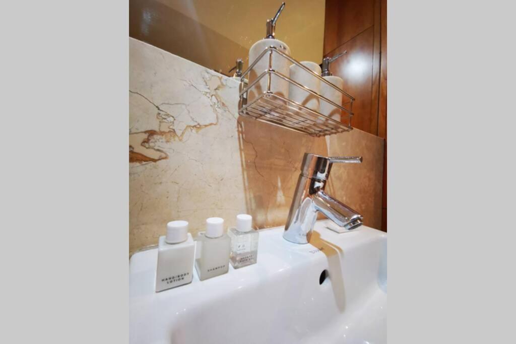 Apartamento 1507-Amazing Views & Unique Joburg Cbd Luxury Johannesburgo Exterior foto